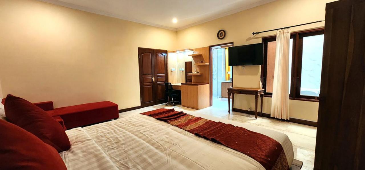 Bali Emerald Apartments Sanur Eksteriør bilde