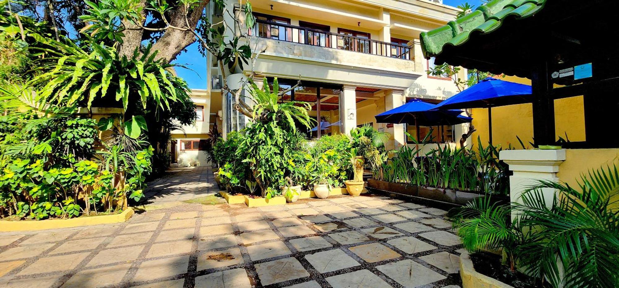 Bali Emerald Apartments Sanur Eksteriør bilde
