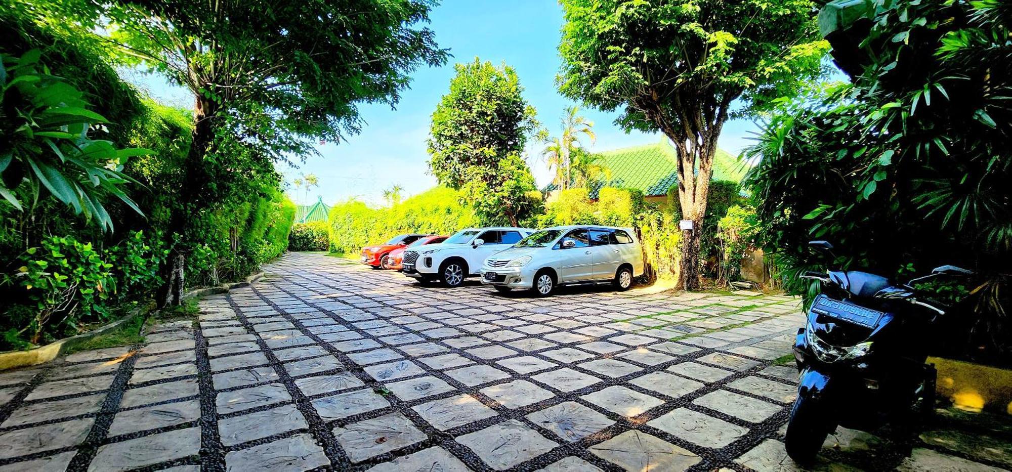 Bali Emerald Apartments Sanur Eksteriør bilde